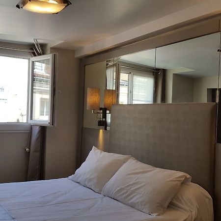 Pratic Hotel Paris Bagian luar foto