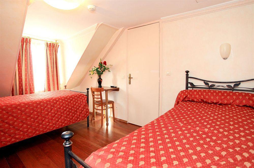 Pratic Hotel Paris Bagian luar foto